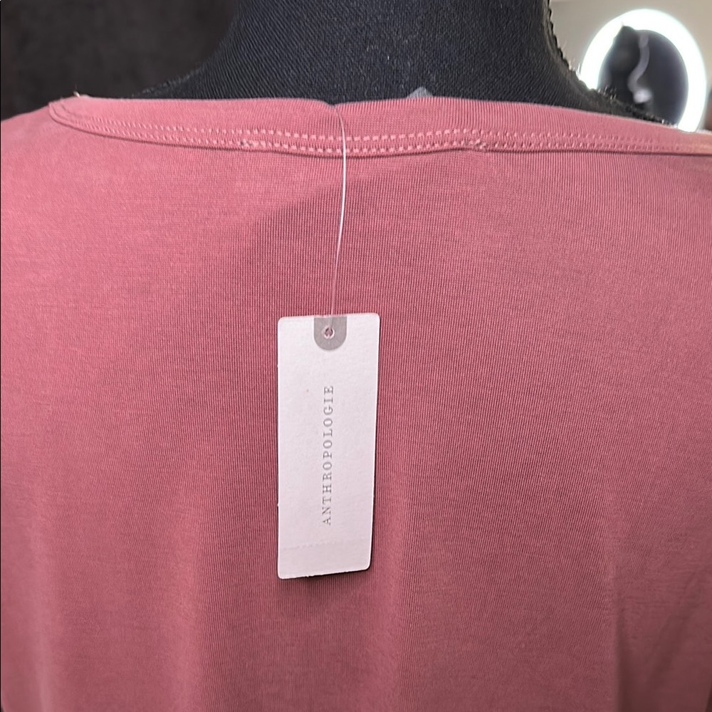 Anthropologie T-Shirt - Picture 5 of 9